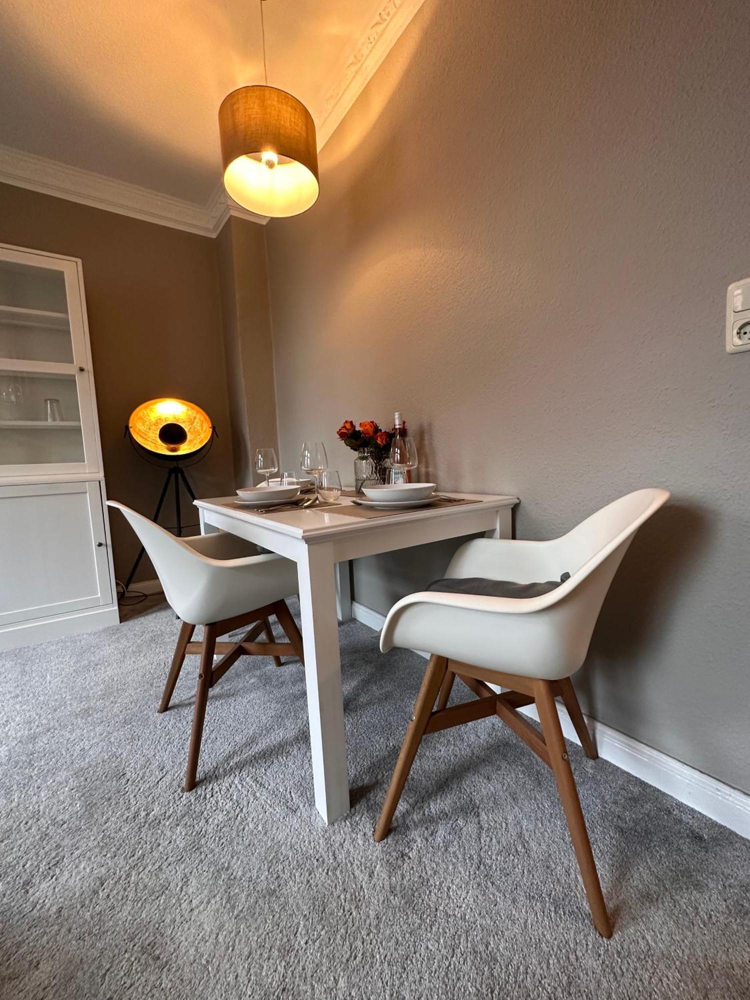 Апартаменты Moderner Altbaucharme In Zentraler Lage Киль Экстерьер фото